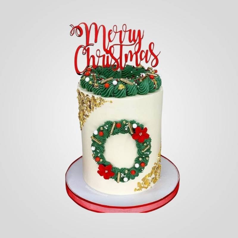 White and green Christmas cake White and green Christmas cake